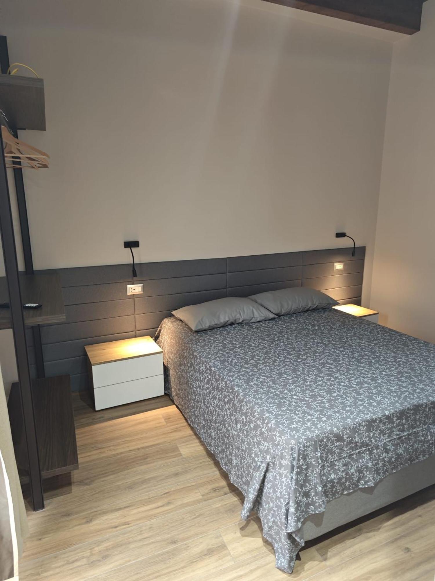 Celeste Home Center Катанія Екстер'єр фото